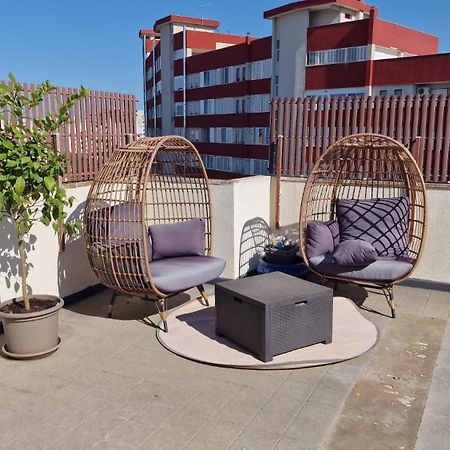 Luxus P4T Family 3 Bedroom With Pool, Tennis Court And Sauna Brindisi Exterior photo